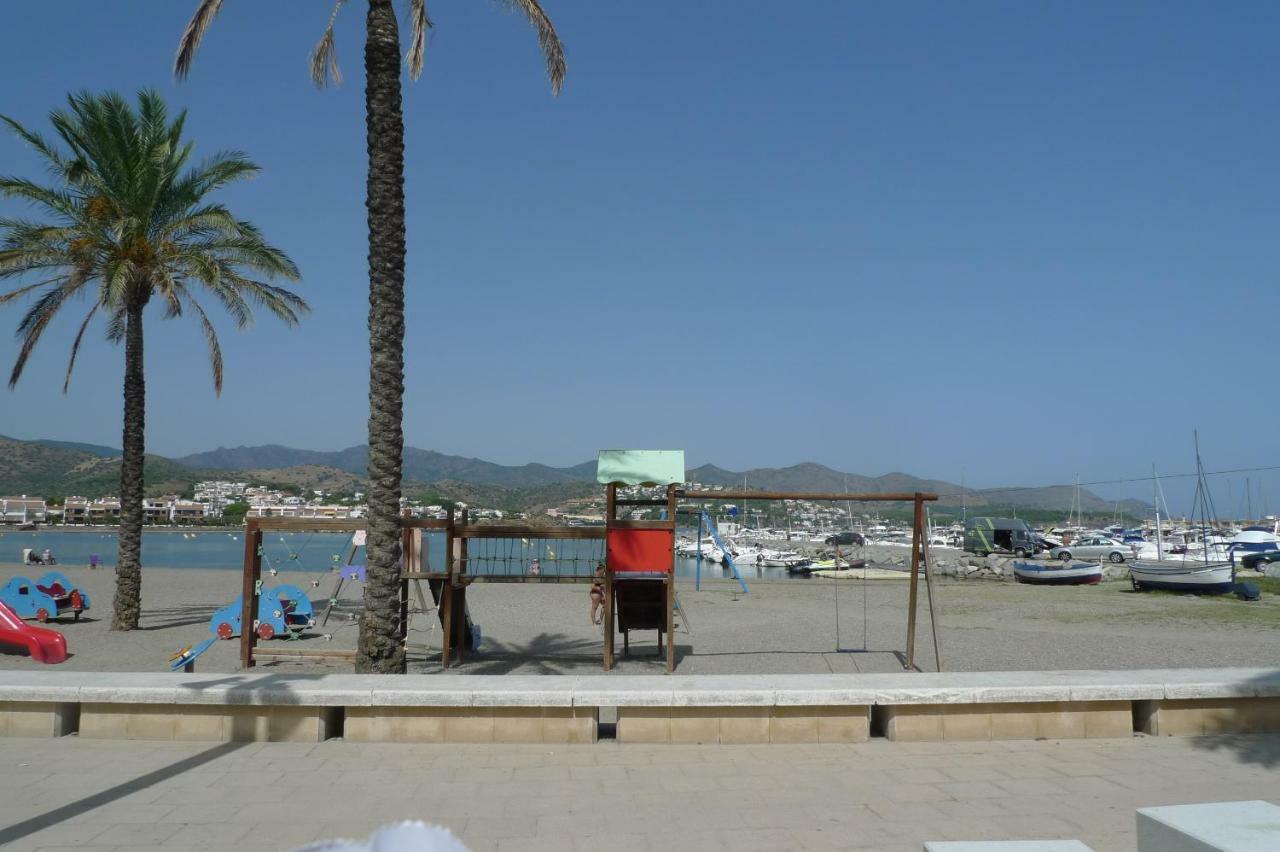 Apartament Platja Del Port Llança Zewnętrze zdjęcie